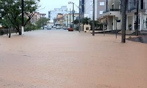 Temporal castiga Morro da Fumaça (COM FOTOS)