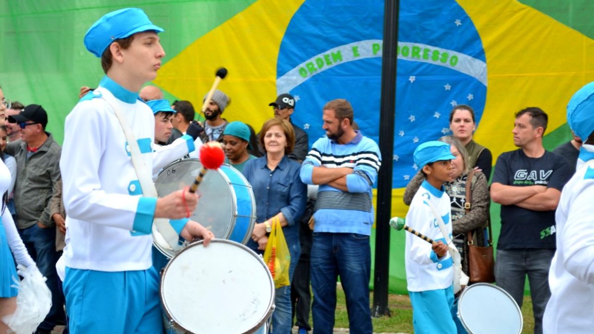 Amor à Pátria e conscientização no Desfile Cívico de Morro da Fumaça (FOTOS)