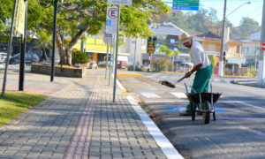 Trabalhos de limpeza e roçadas intensificados em Morro da Fumaça