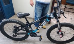 Através do Rede de Vizinhos, dono reconhece bicicleta furtada e recuperada pela PM