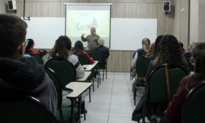 Unesc inicia pós-graduação em Acupuntura