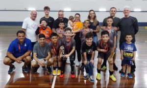 Equipe de Futsal Sub-9 DME/Morro da Fumaça fica em terceiro lugar no Campeonato Regional da LAC