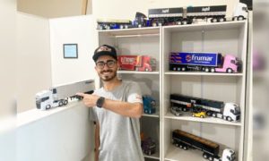 Fumacense faz sucesso recriando caminhões em miniatura