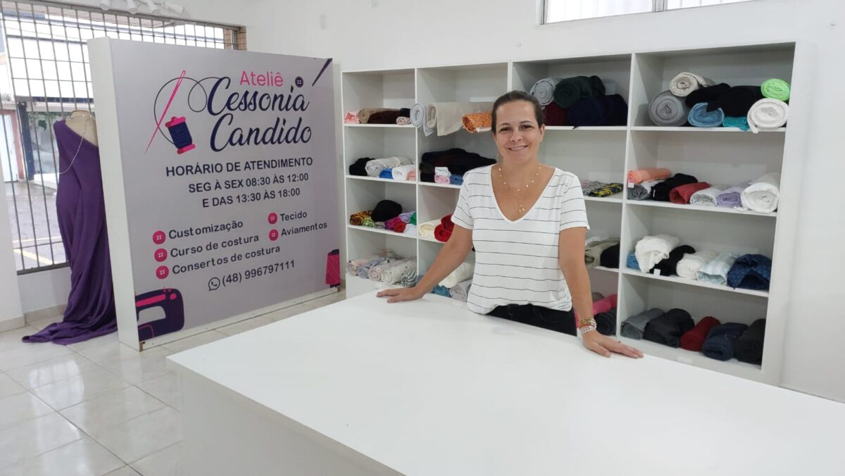 Ateliê Cessonia Candido inaugura no centro de Morro da Fumaça