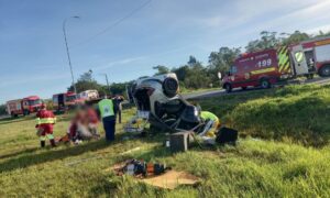 Bombeiros de Morro da Fumaça atendem acidente com morte na BR-101