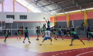 Equipe de Vôlei de Morro da Fumaça conquista troféu de vice-campeão da Regional Sul dos Joguinhos Abertos de Santa Catarina