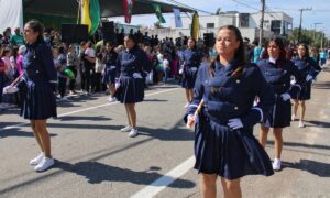 Morro da Fumaça inaugura novos uniformes das bandas no Desfile de 7 de Setembro