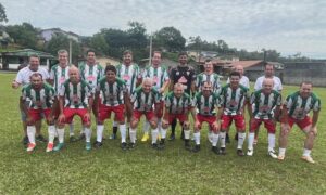 Vitória do Quarentão do Rui Barbosa no último jogo de 2023