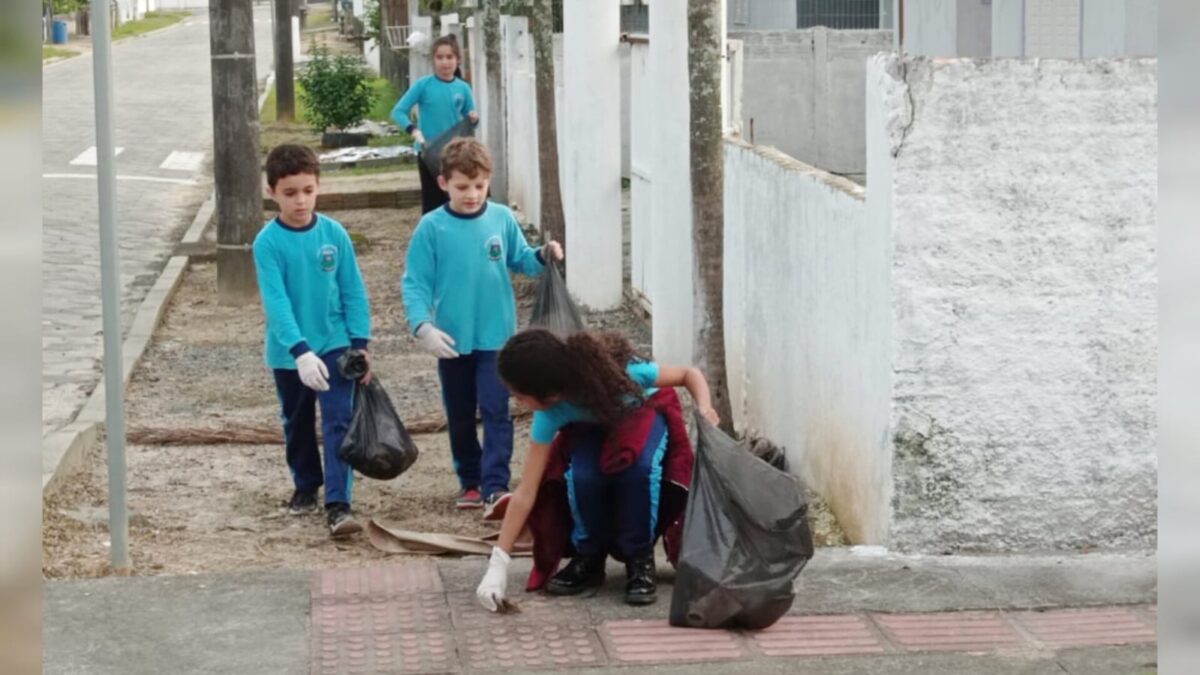 Alunos do Bairro Graziela desenvolvem projeto “O meio ambiente pede socorro”