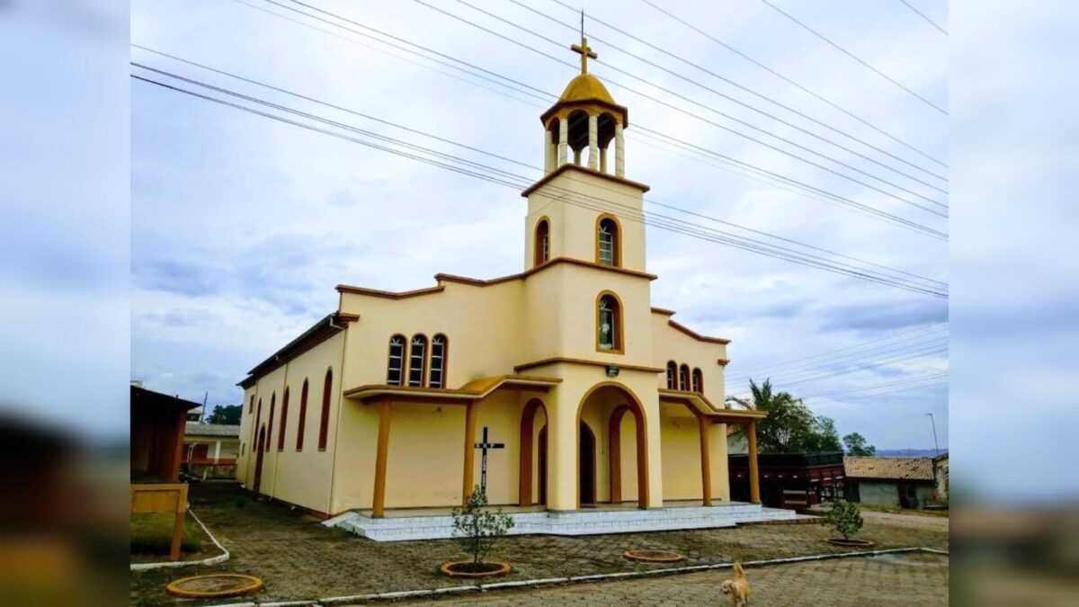 Bairro Esplanada comemora padroeiro Santo Antônio neste domingo