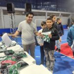 Rui Barbosa realiza entrega de mais de 200 kits de uniforme