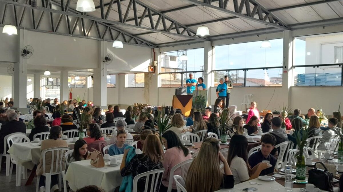 Café Beneficente ajuda a manter trabalhos do projeto Berço de Jesus