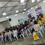 Casais participam de “Encontro de Namorados”