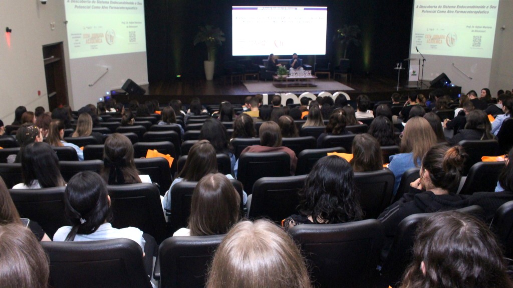 Suplementação vitamínica para o paciente bariátrico e disbiose intestinal serão discutidos em evento na Unesc