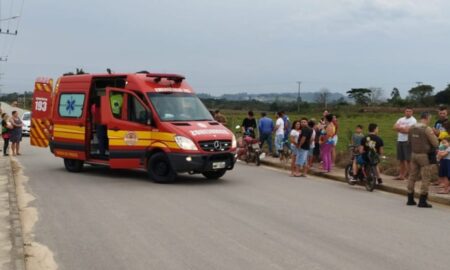 Bombeiros de Morro da Fumaça atendem vítimas de acidente de trânsito no Rio Vargedo