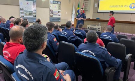 Bombeiros participam de Curso de Prevenção à Saúde Mental