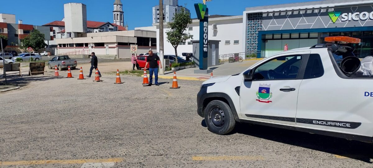 Obras de macrodrenagem avançam, e motoristas precisam redobrar atenção no trânsito