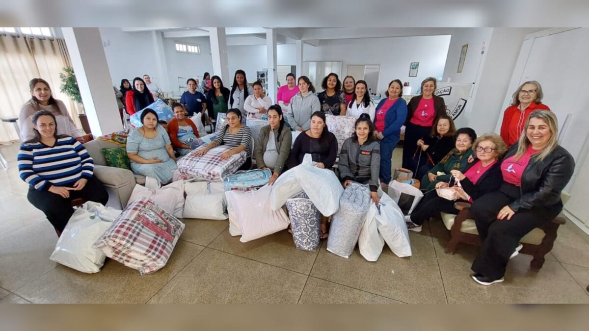 Associação Cantinho do Amor realiza palestras educativas voltadas às gestantes