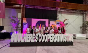 Integrantes do programa Mulheres Cooperativistas participam de encontro estadual