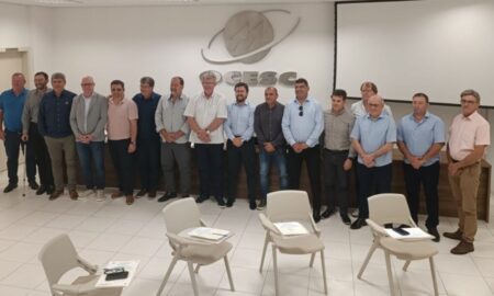 Presidentes de cooperativas da Fecoerusc participam de reunião na OCESC