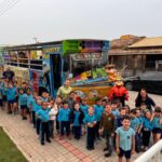 Trenzinho da Alegria da Cermoful visita escolas