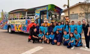 Trenzinho da Alegria da Cermoful visita escolas