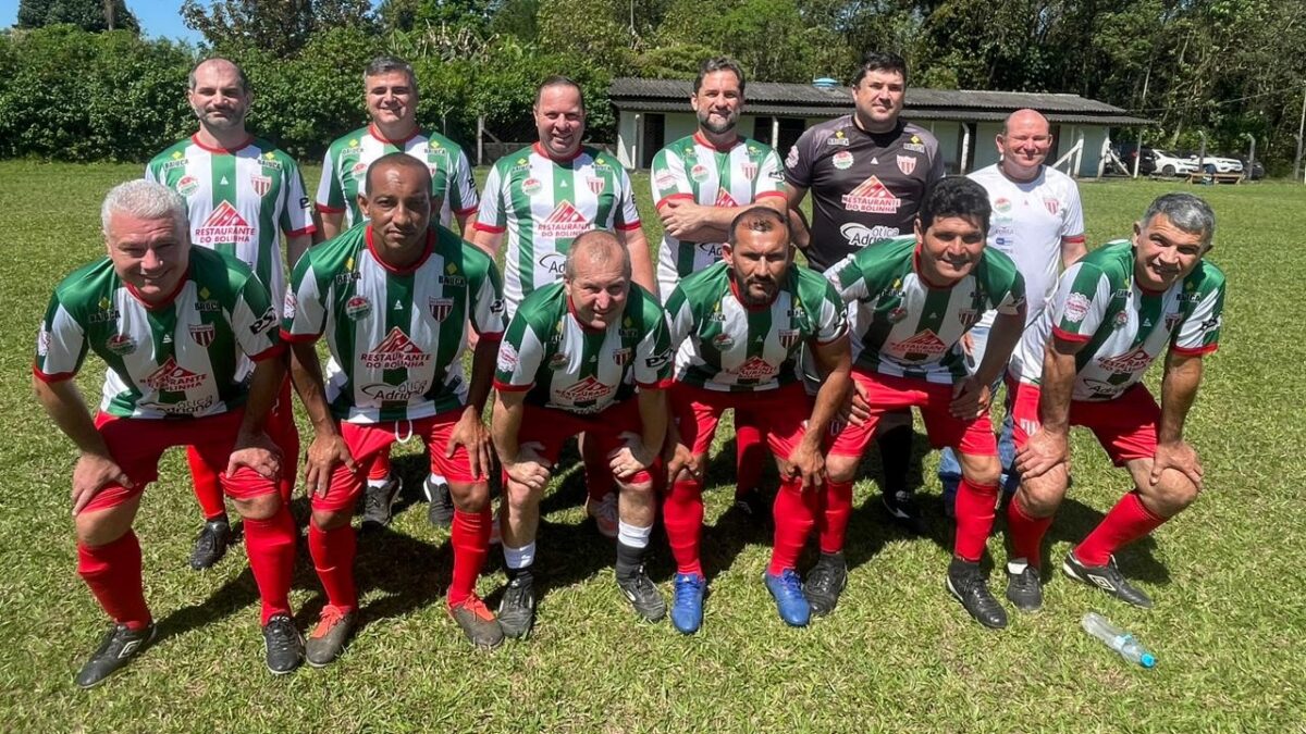 Quarentão do Rui Barbosa vence de virada