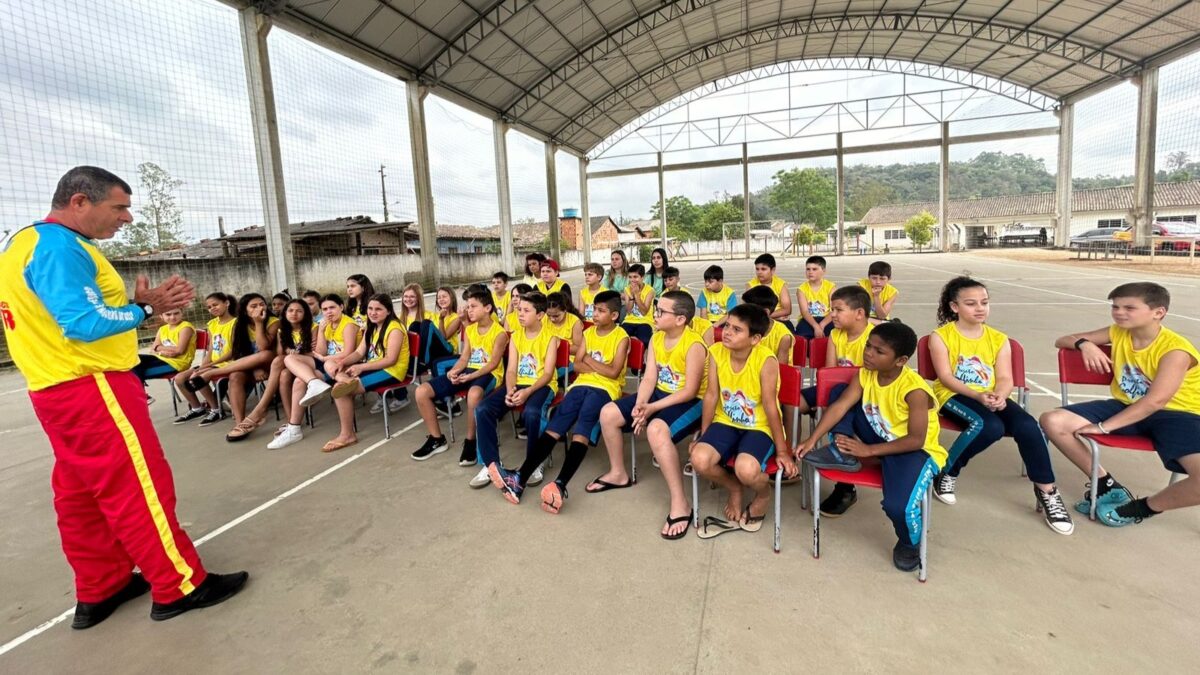 Pelo quarto ano seguido, alunos da Rede Municipal de Ensino fumacense participam do Projeto Golfinho