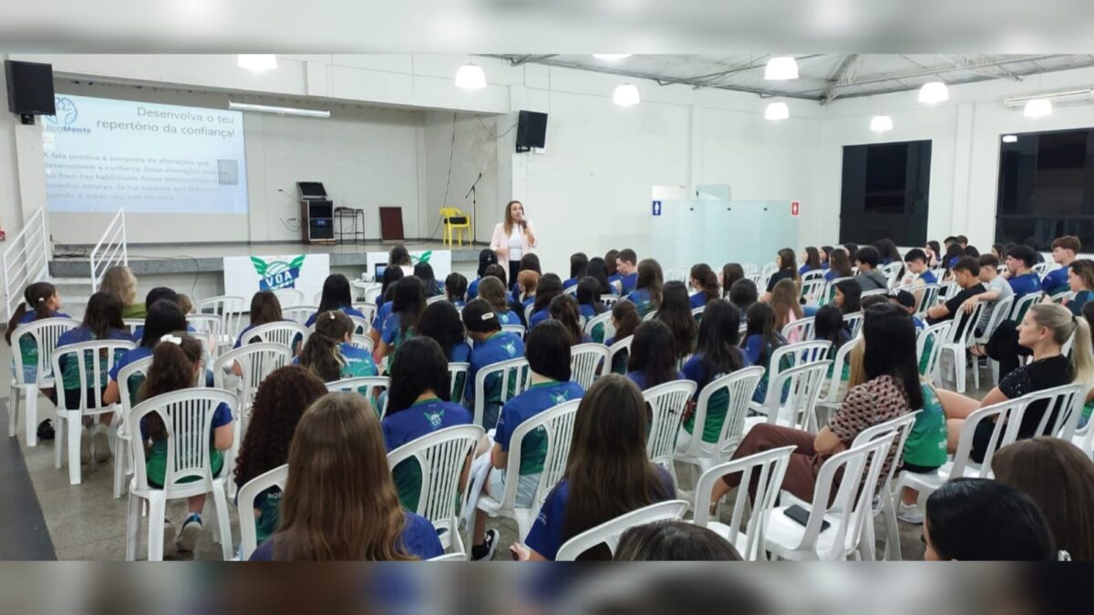 Camilla Pagnan inspira jovens atletas em palestra sobre desenvolvimento mental