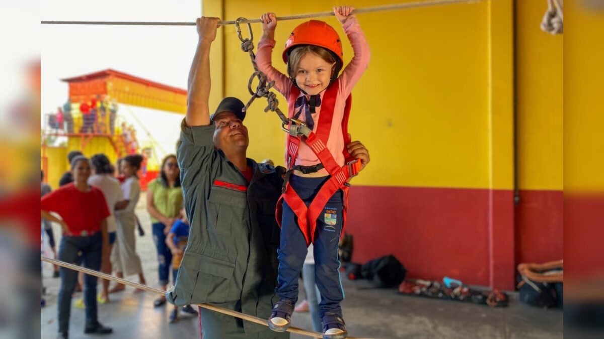 Corpo de Bombeiros Militar promove evento “Quartel de Portas Abertas” neste dia das crianças