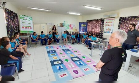 Projeto “Pé de Meia” promove Educação Financeira para alunos da Escola Zuleima Búrigo Guglielmi