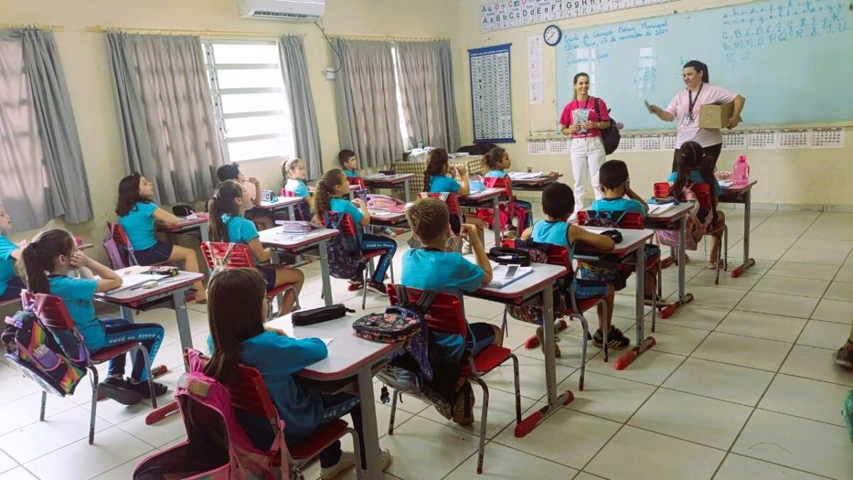 Com palestras e material informativo, Saúde fumacense realiza trabalho de conscientização sobre prevenção da Dengue