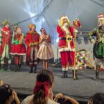 Atrações encantam público presente na abertura da Vila Natalina de Morro da Fumaça