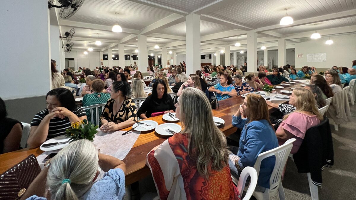 Grupos do Clube de Mães celebram mais um ano de atividade e encontros