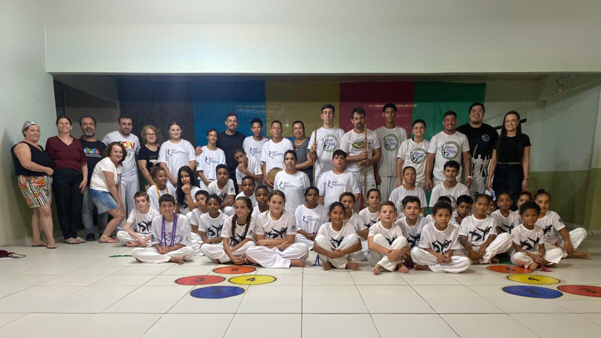 V Formatura da Oficina de Capoeira celebra formação de 30 alunos do SCFV fumacense