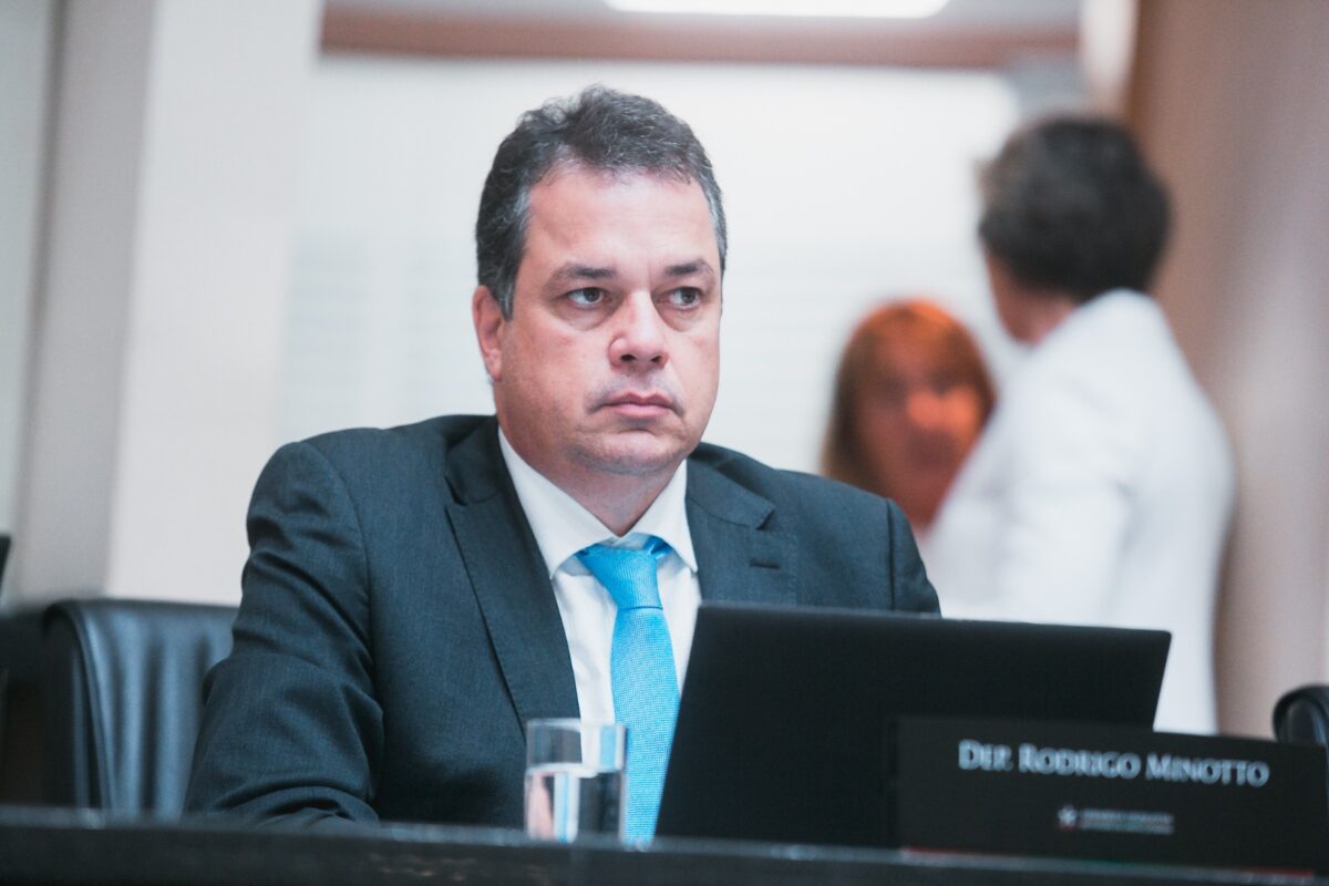 Deputado Minotto afirma que denúncia é grave e precisa ser esclarecida