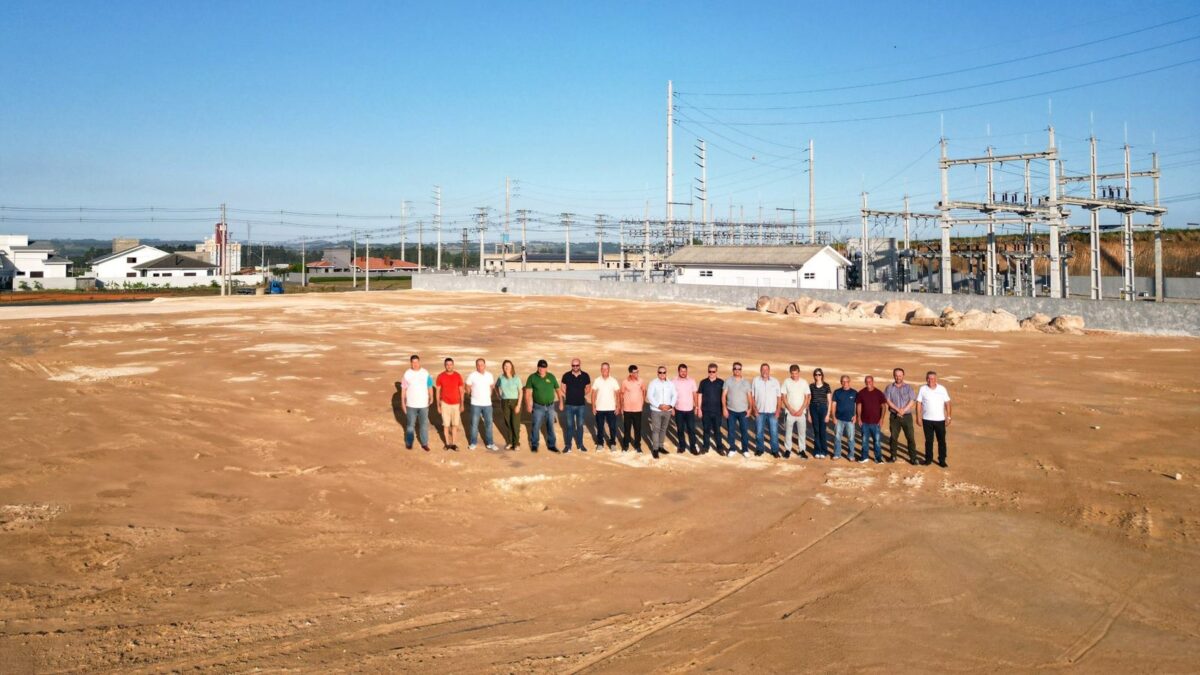 Conselhos de Administração e Fiscal vistoriam obras da nova sede da Cermoful