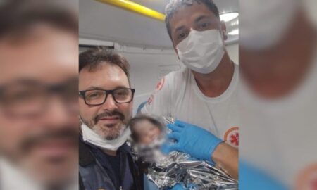 Samu de Morro da Fumaça realiza parto dentro de ambulância