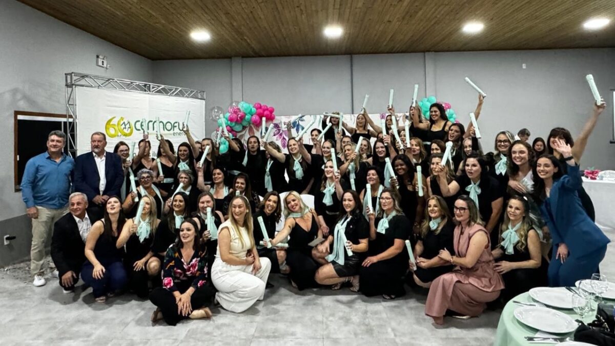 Emoção e alegria marcam formatura da quinta turma das Mulheres Cooperativistas Cermoful