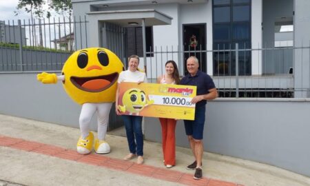 Moradora de Morro da Fumaça ganha R$10 mil na Trimania