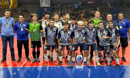 Equipe de Futsal FME Morro da Fumaça é campeã da LAC Sub-15 2024