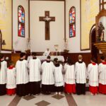 Padre Carlos Weck se despede de Morro da Fumaça com missa emocionante de Natal