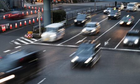 Como as tecnologias podem auxiliar na estrada e manter o trânsito mais seguro?