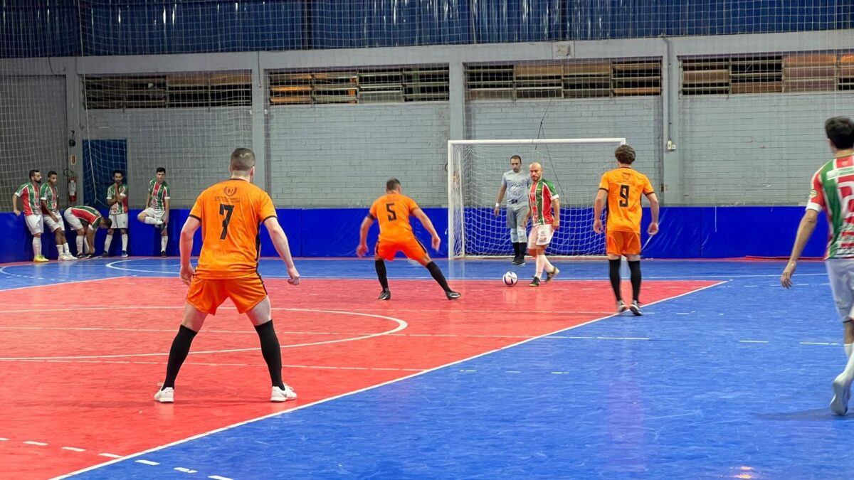 Campeonato Regional Aberto de Futsal de Morro da Fumaça inicia com vitórias expressivas