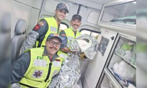 Bombeiros de Morro da Fumaça realizam parto dentro da ambulância